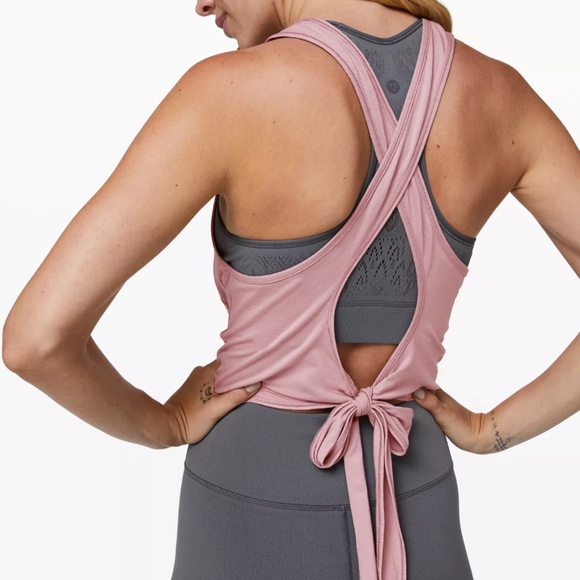 Lululemon Turn to Tie tank Pink size 8 - Picture 2 of 5